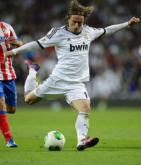 官方：国米旧将皮罗拉与奥林匹亚科斯续约至2028年