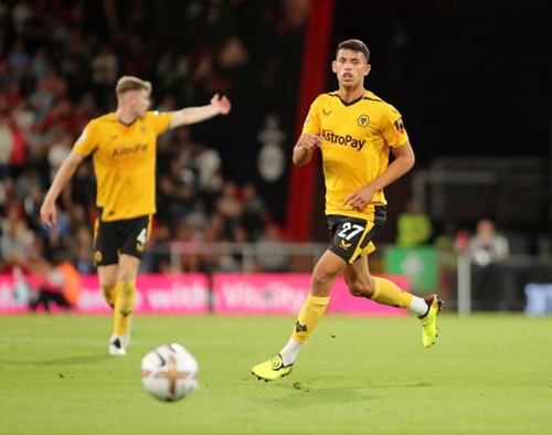 他太冷静，太致命