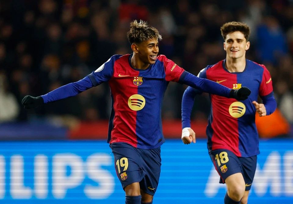 1-0，10人法甲第11掀翻法甲第7，博格巴替补登场，敦比亚一剑封喉