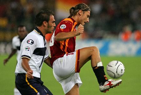 穆帅评价本菲卡13场不败，认为网坛3巨头之一本可以踢足球