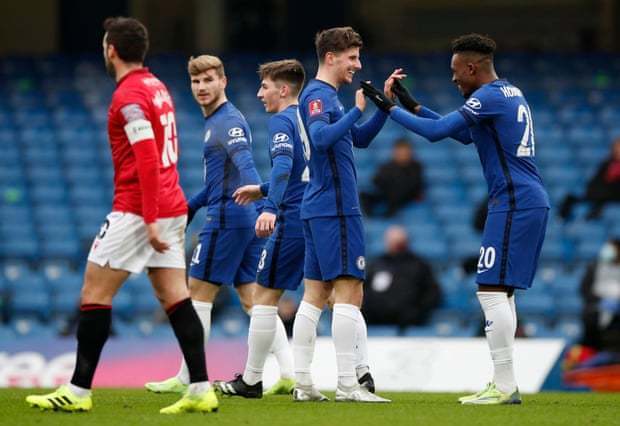 效率恐怖！亚历山大场均34分钟得到33分，仅1.7次失误