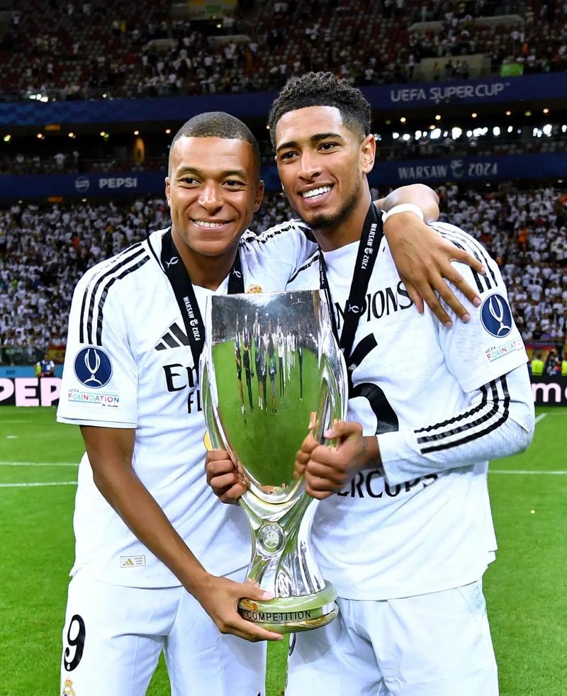 明日湖人战猛龙伤病：东契奇、巴雷特等5将缺席